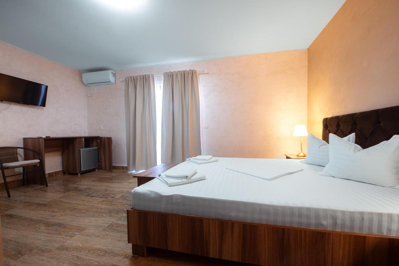 Hotel La Dudu Vama Veche Exteriér fotografie