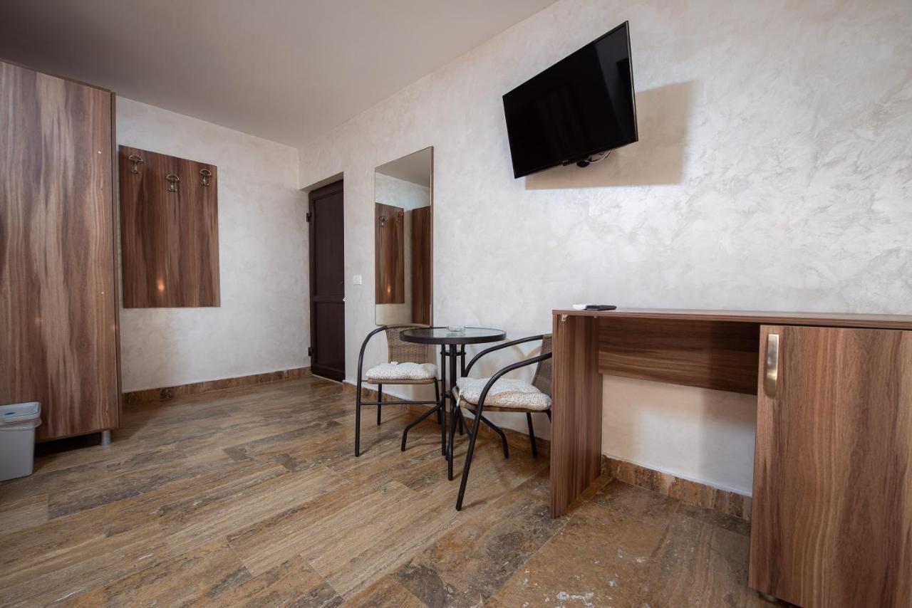 Hotel La Dudu Vama Veche Exteriér fotografie